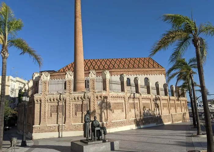 Lindo En El Centro Historico De Cádiz