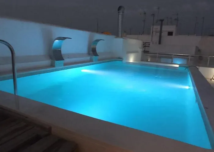 Lindo En El Centro Historico De Cadiz